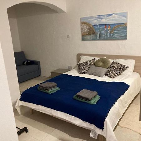 Cosy 1 Bedroom Maisonette In The Heart Of バレッタ エクステリア 写真