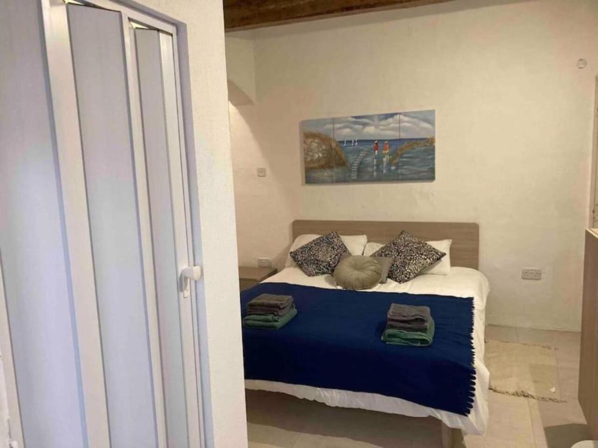 Cosy 1 Bedroom Maisonette In The Heart Of バレッタ エクステリア 写真